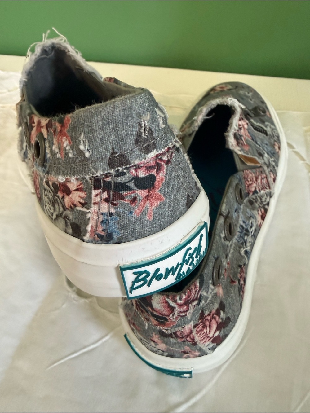 Blowfish Floral Gray Slip-On Sneakers with Pink and Blue Accents - Picture 3 of 4